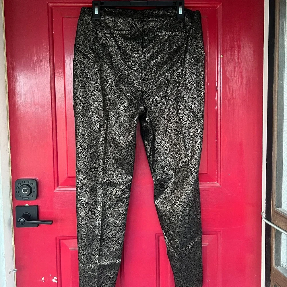 Alfani Women's 16W Stretchy Waist Black Gold Party Club Pants Shiny - Picture 4 of 5